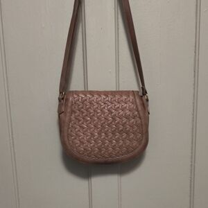 T-Shirt & Jeans Woven Crossbody Bag in Dusty Brown